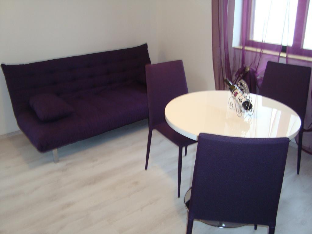 Apartments Peloza Porec Room photo